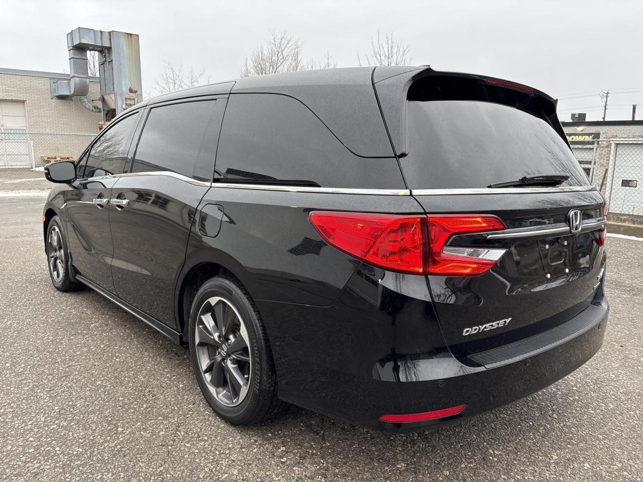 2022 Honda Odyssey Touring Photo