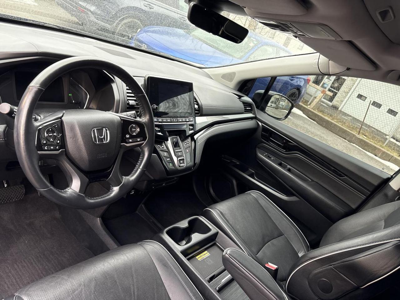 2022 Honda Odyssey Touring Photo