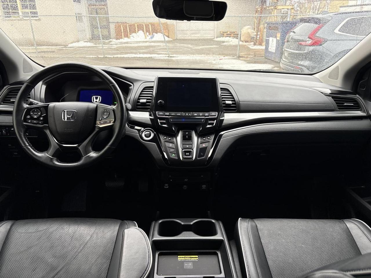 2022 Honda Odyssey Touring Photo