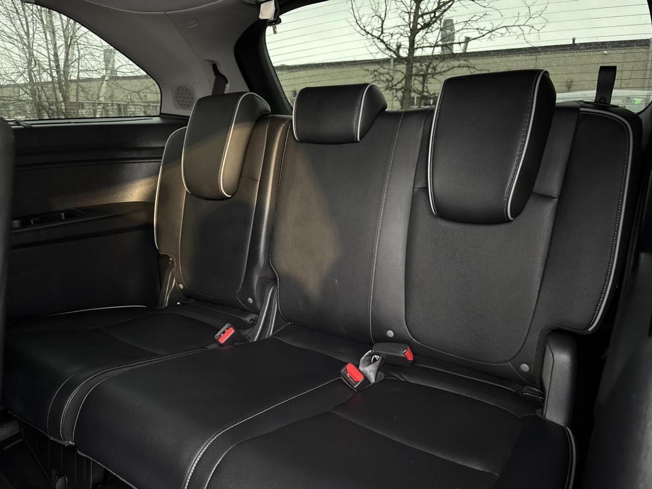 2022 Honda Odyssey Touring Photo