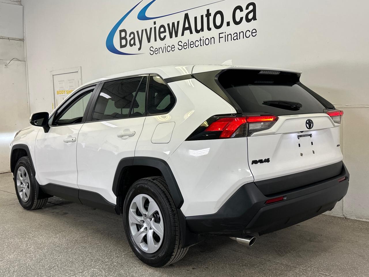 2022 Toyota RAV4 LE 4dr All-wheel Drive Photo