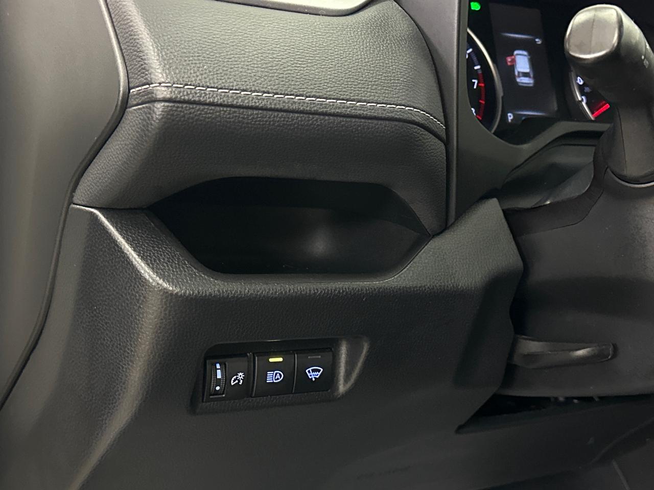 2022 Toyota RAV4 LE 4dr All-wheel Drive Photo