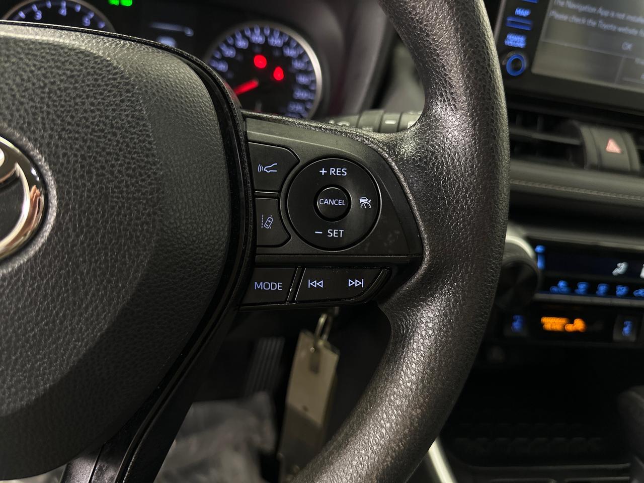 2022 Toyota RAV4 LE 4dr All-wheel Drive Photo