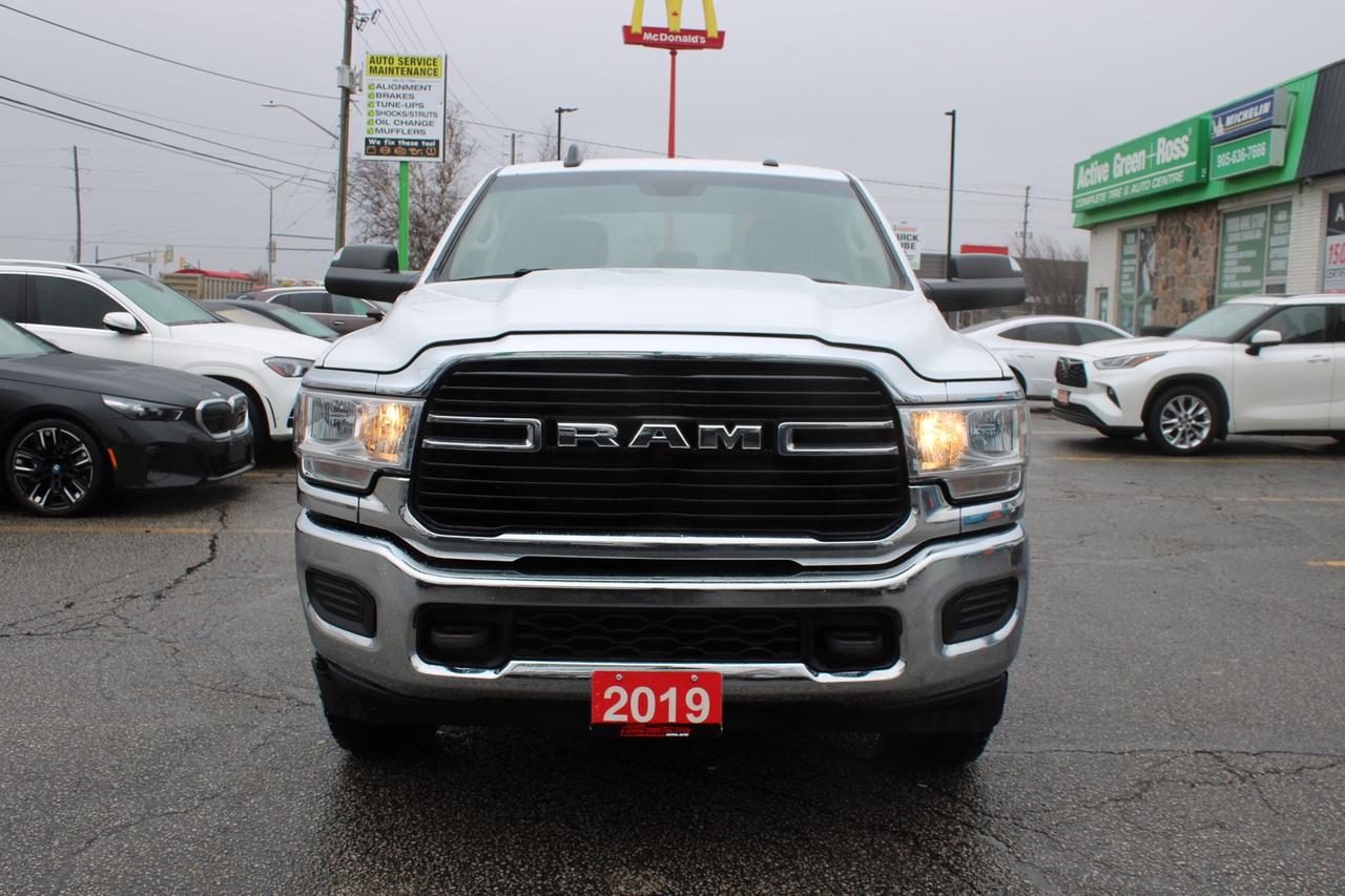 2019 RAM 2500 Big Horn Crew Cab 4WD Hemi 6.4L Photo
