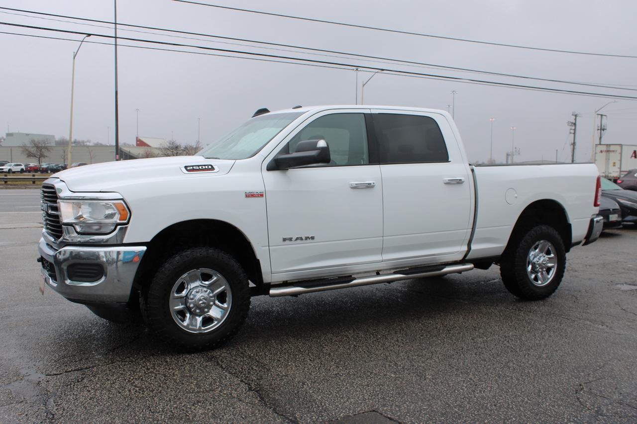 2019 RAM 2500 Big Horn Crew Cab 4WD Hemi 6.4L Photo