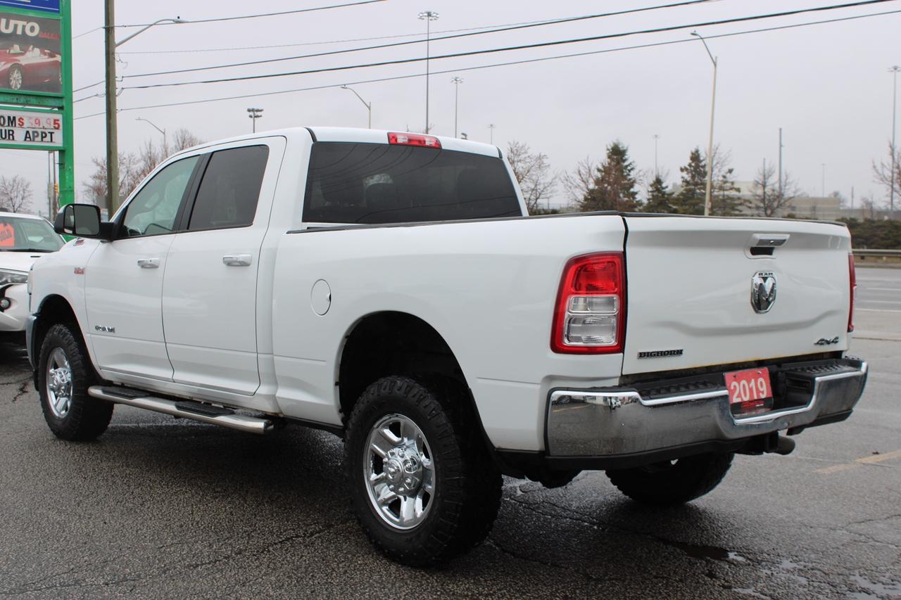 2019 RAM 2500 Big Horn Crew Cab 4WD Hemi 6.4L Photo4
