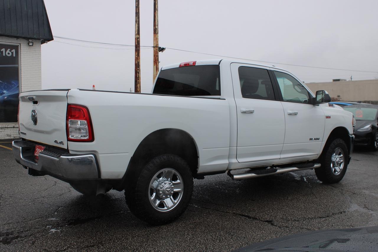 2019 RAM 2500 Big Horn Crew Cab 4WD Hemi 6.4L Photo