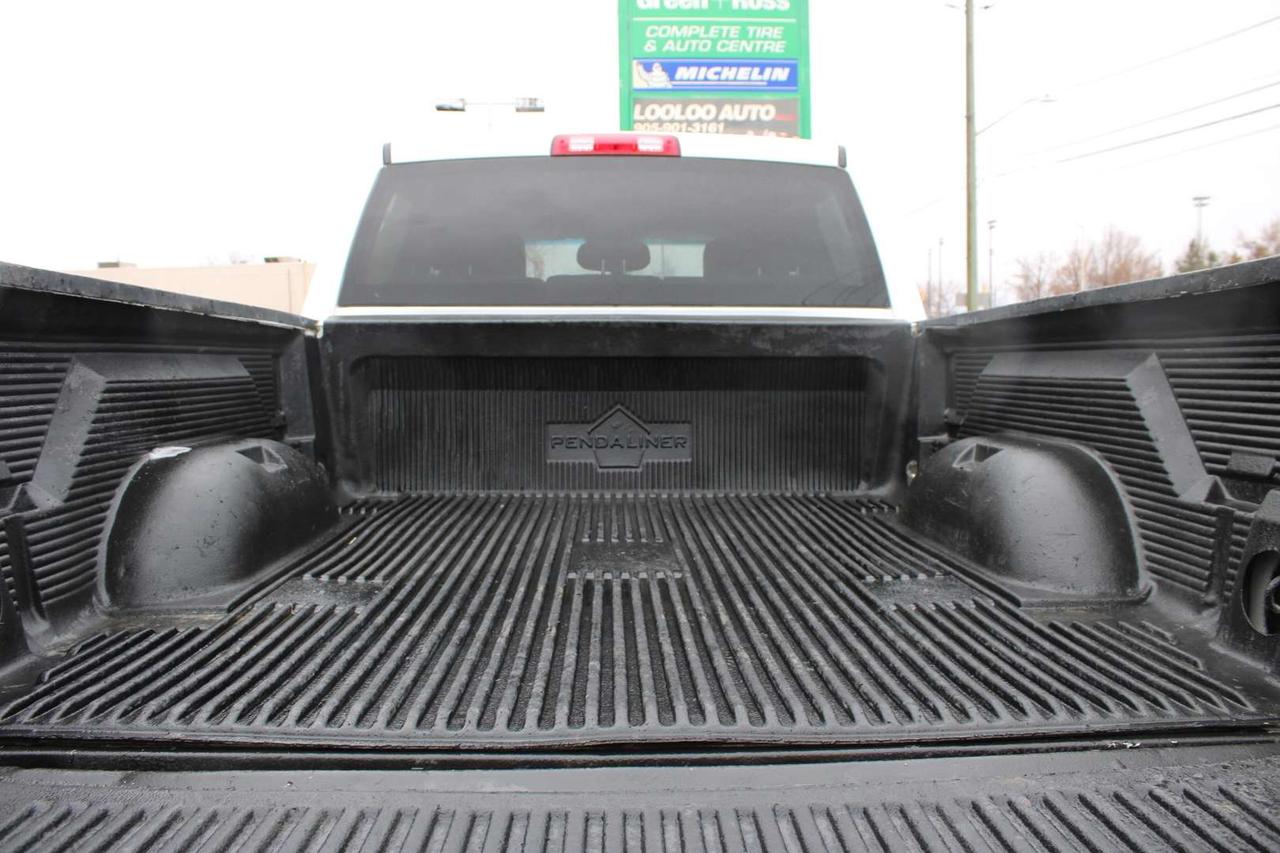 2019 RAM 2500 Big Horn Crew Cab 4WD Hemi 6.4L Photo