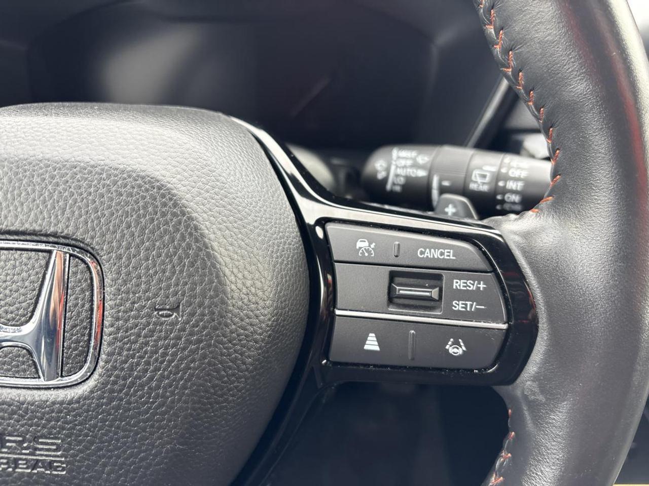 2024 Honda CR-V Hybrid Touring Honda Certified With 7YR/160K Warranty Photo