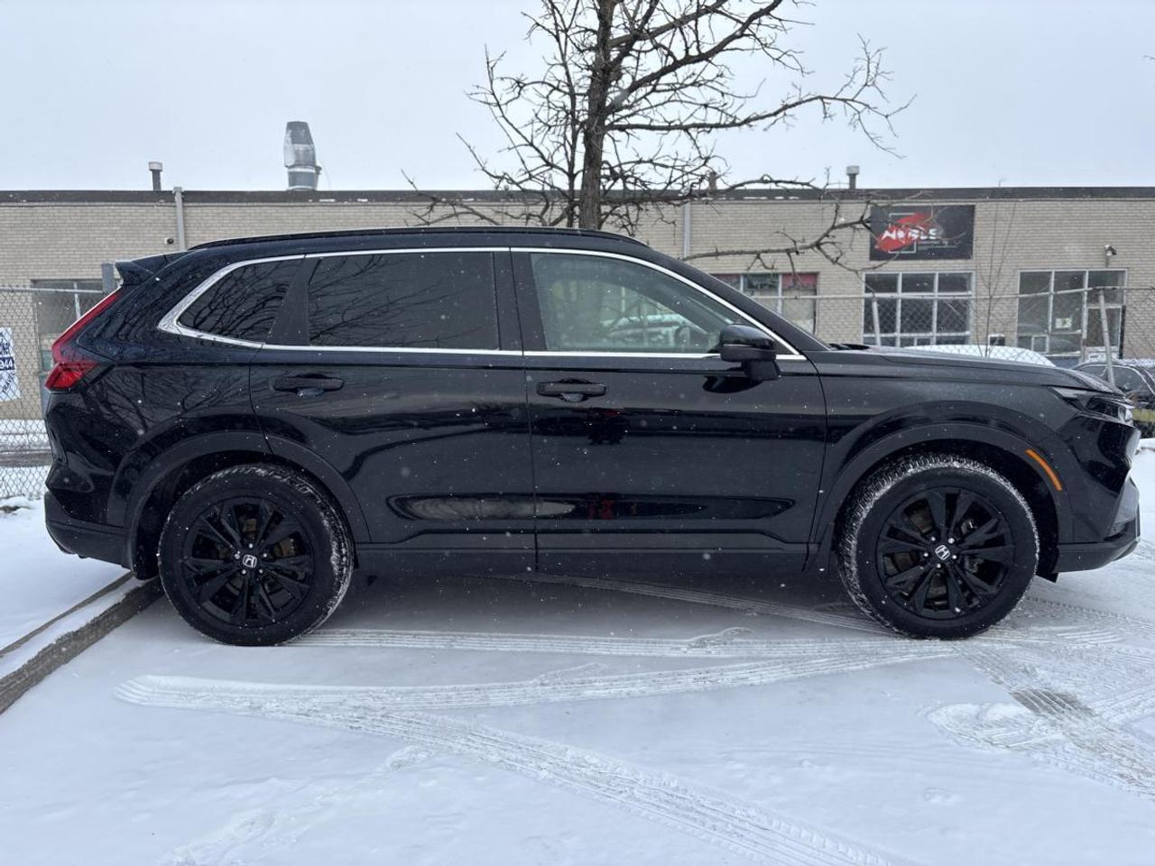 2024 Honda CR-V Hybrid Touring Honda Certified With 7YR/160K Warranty Photo