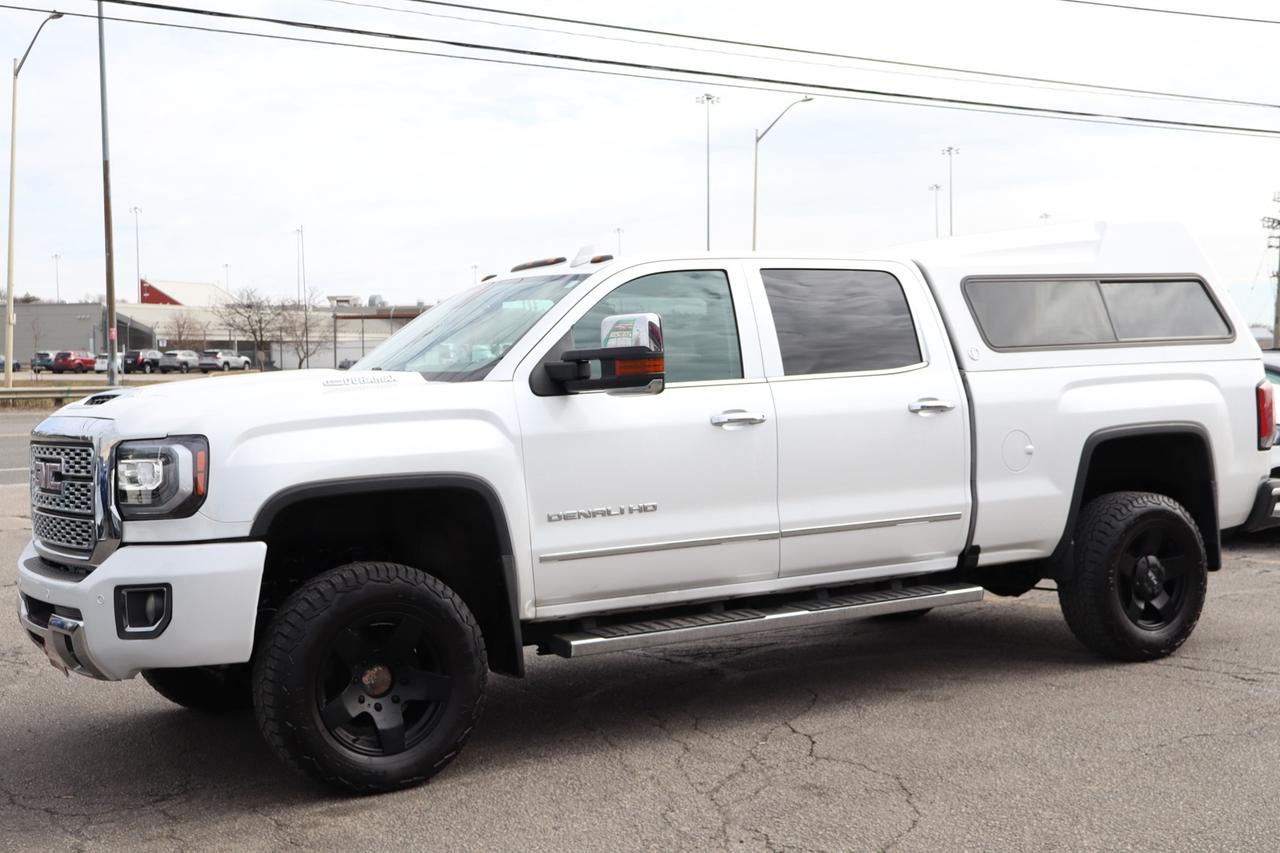 2018 GMC SIERRA 2500HD Denali Crew Cab 4WD Diesel Duramax Photo2