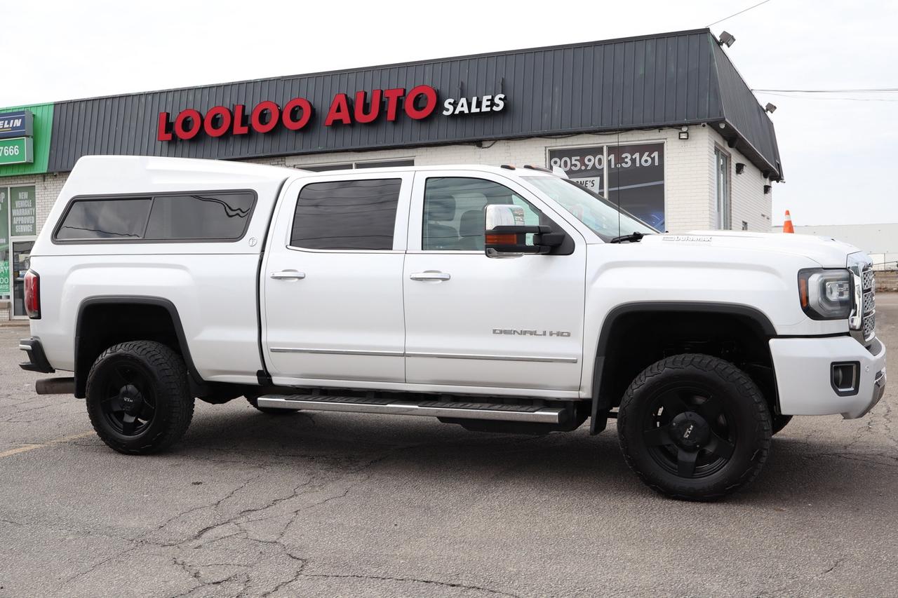 2018 GMC SIERRA 2500HD Denali Crew Cab 4WD Diesel Duramax Photo