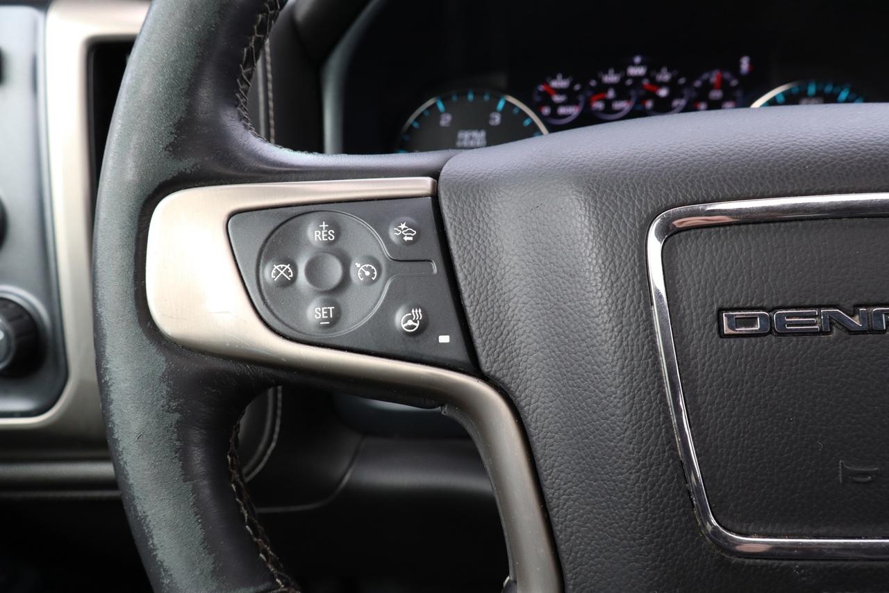 2018 GMC SIERRA 2500HD Denali Crew Cab 4WD Diesel Duramax Photo