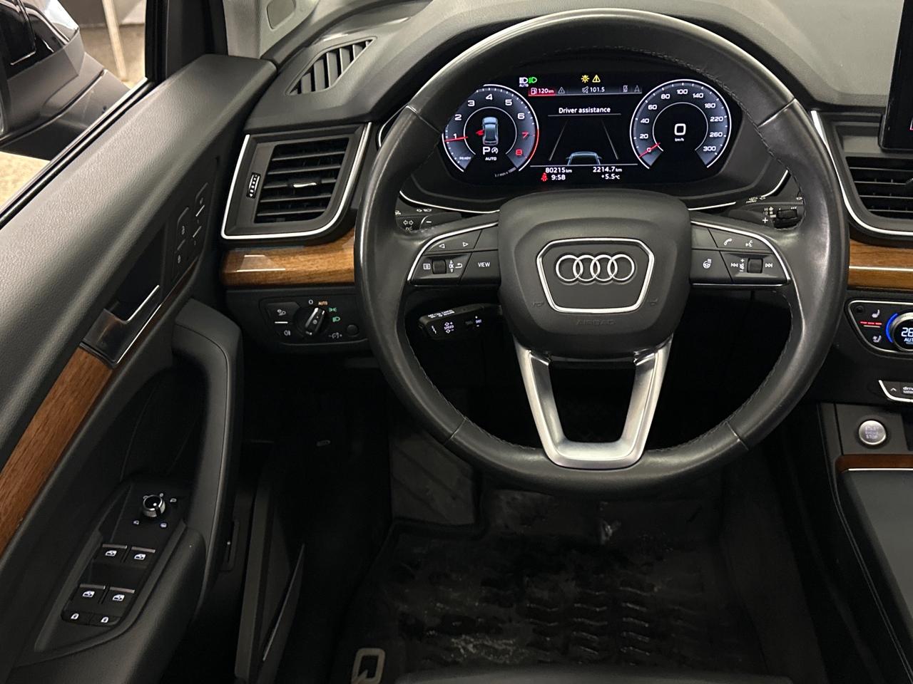 2022 Audi Q5 45 Technik 4dr All-Wheel Drive quattro Sport Utility Photo