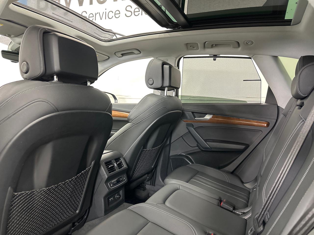2022 Audi Q5 45 Technik 4dr All-Wheel Drive quattro Sport Utility Photo