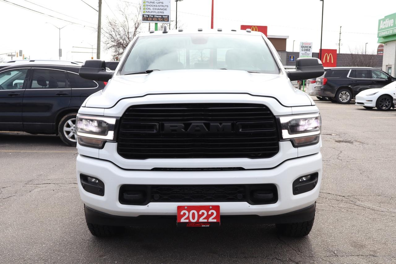 2022 RAM 3500 Laramie Crew Cab 4WD Cummins Diesel 6.7L Level 2 Photo
