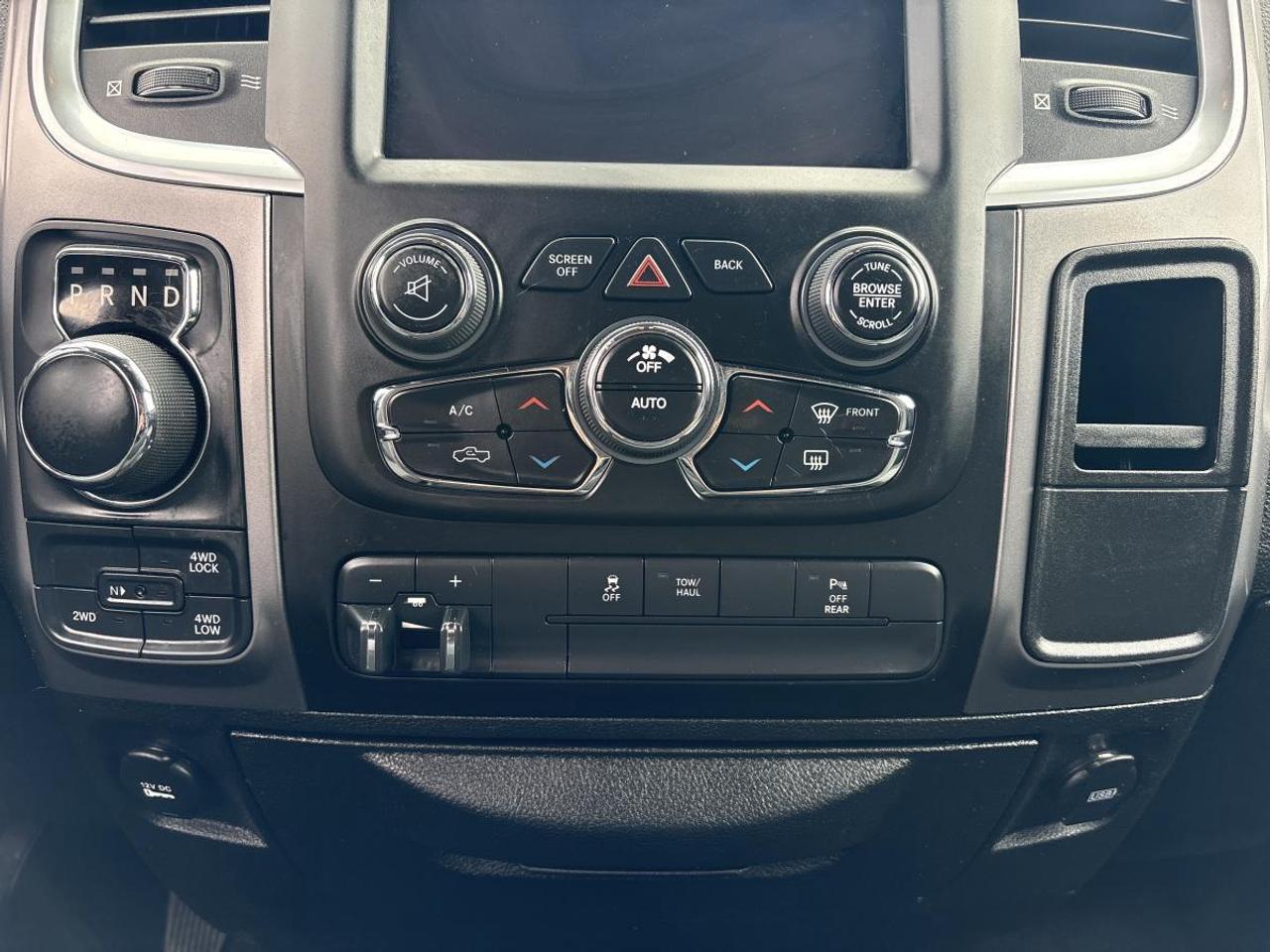 2022 RAM 1500 Classic Warlock All Terrain PKG/Luxury PKG/Tech PKG Photo