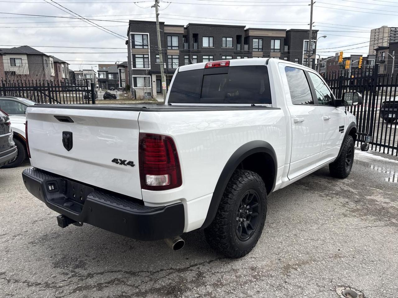 2022 RAM 1500 Classic Warlock All Terrain PKG/Luxury PKG/Tech PKG Photo