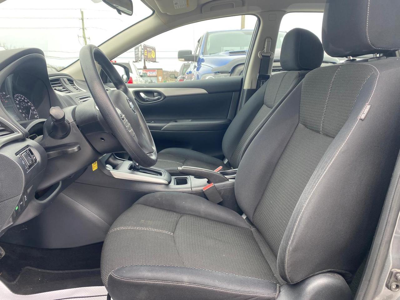 2016 Nissan Sentra S ~Power Windows + Locks ~A/C ~ONLY 106,000 KM! Photo