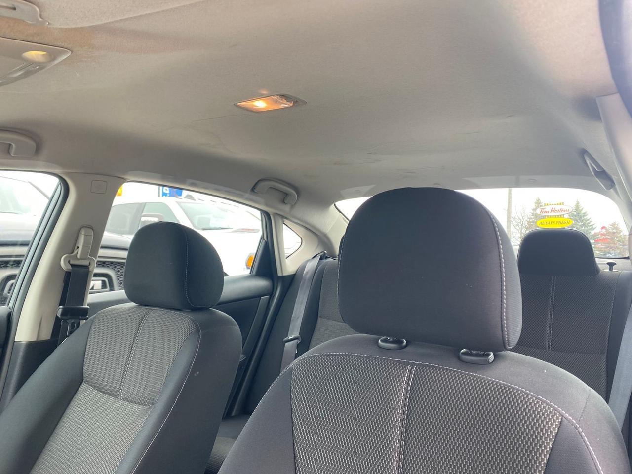 2016 Nissan Sentra S ~Power Windows + Locks ~A/C ~ONLY 106,000 KM! Photo