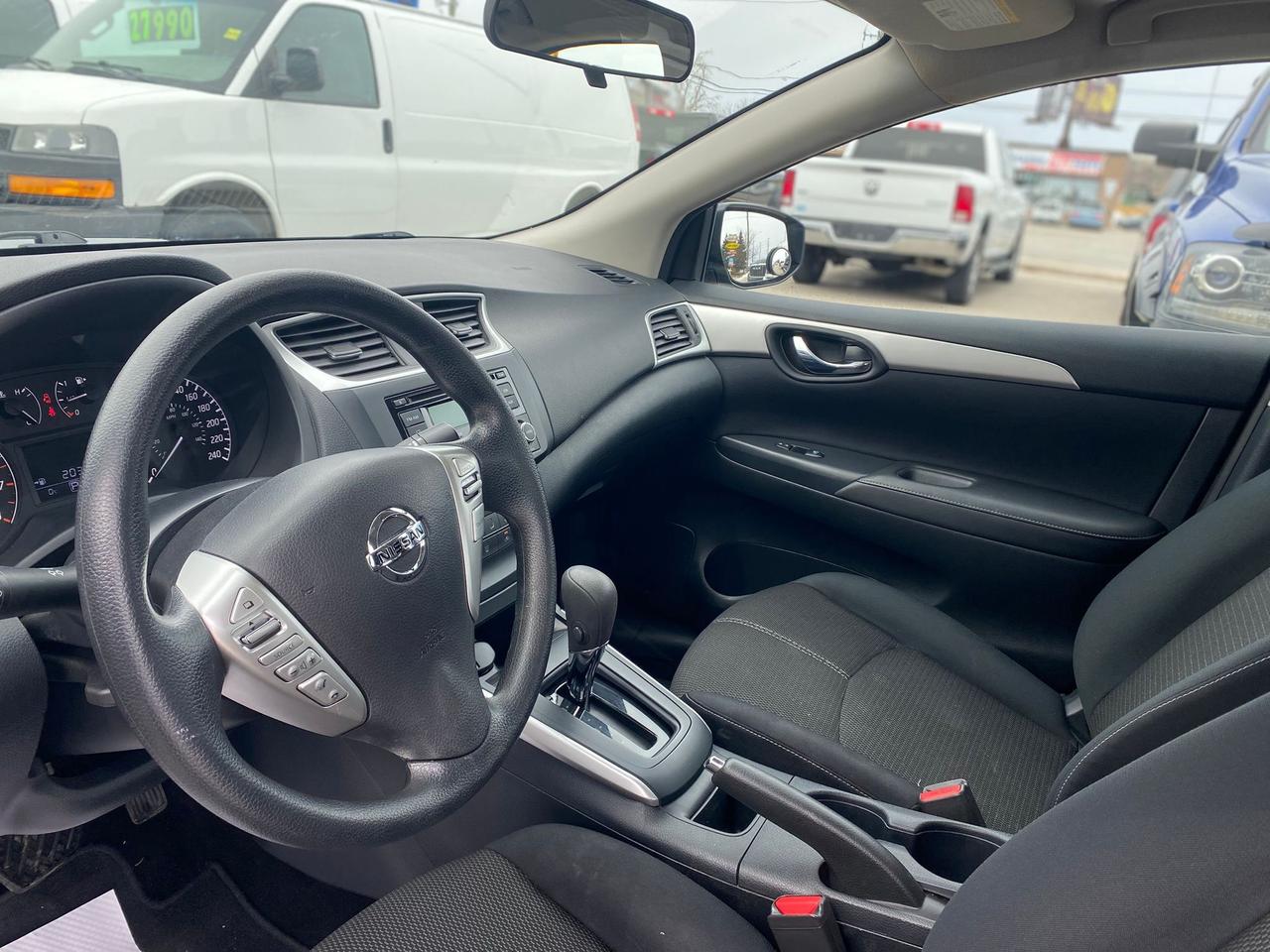 2016 Nissan Sentra S ~Power Windows + Locks ~A/C ~ONLY 106,000 KM! Photo