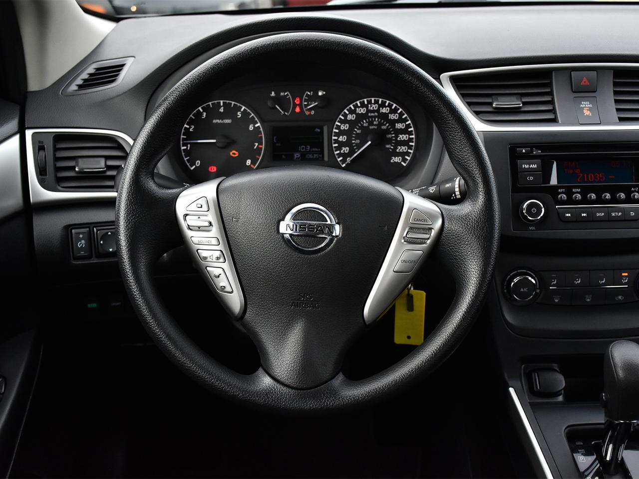 2016 Nissan Sentra S ~Power Windows + Locks ~A/C ~ONLY 106,000 KM! Photo