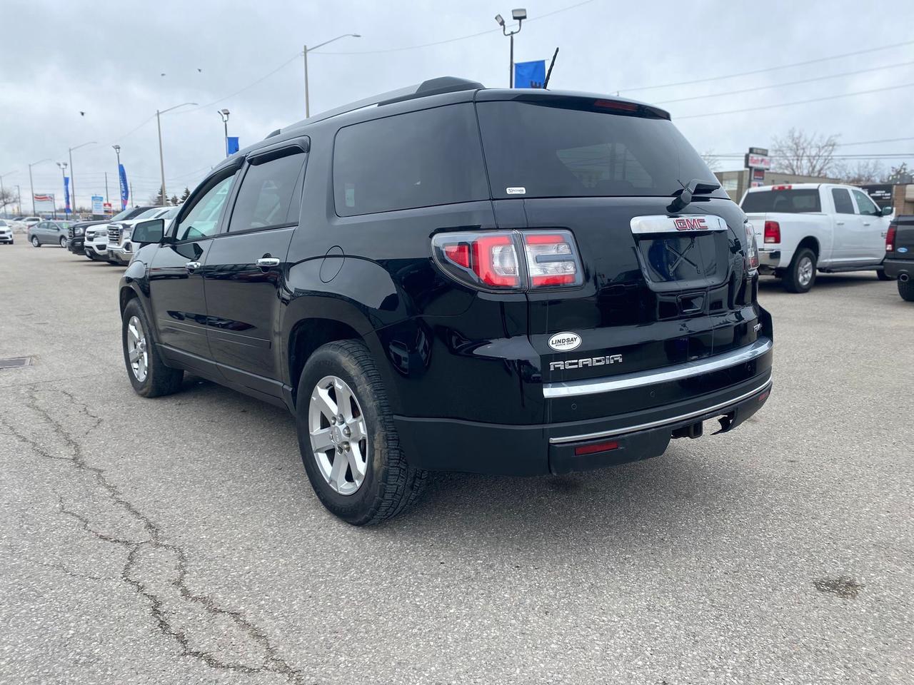 2016 GMC Acadia SLE AWD ~Heated Seats ~Sunroof ~Bluetooth ~Camera Photo