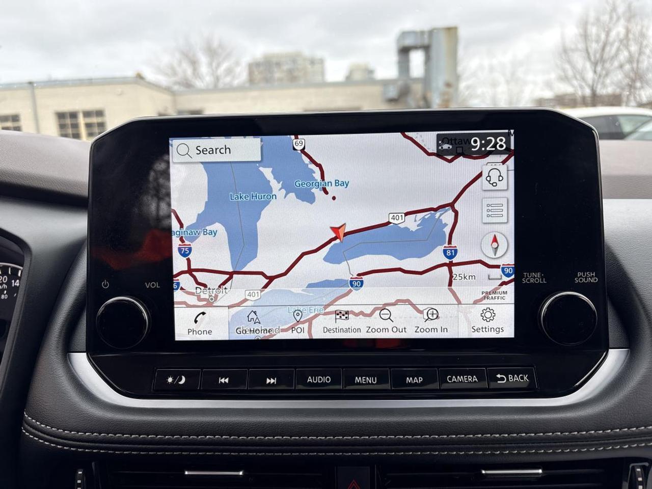 2023 Nissan Rogue SL Photo