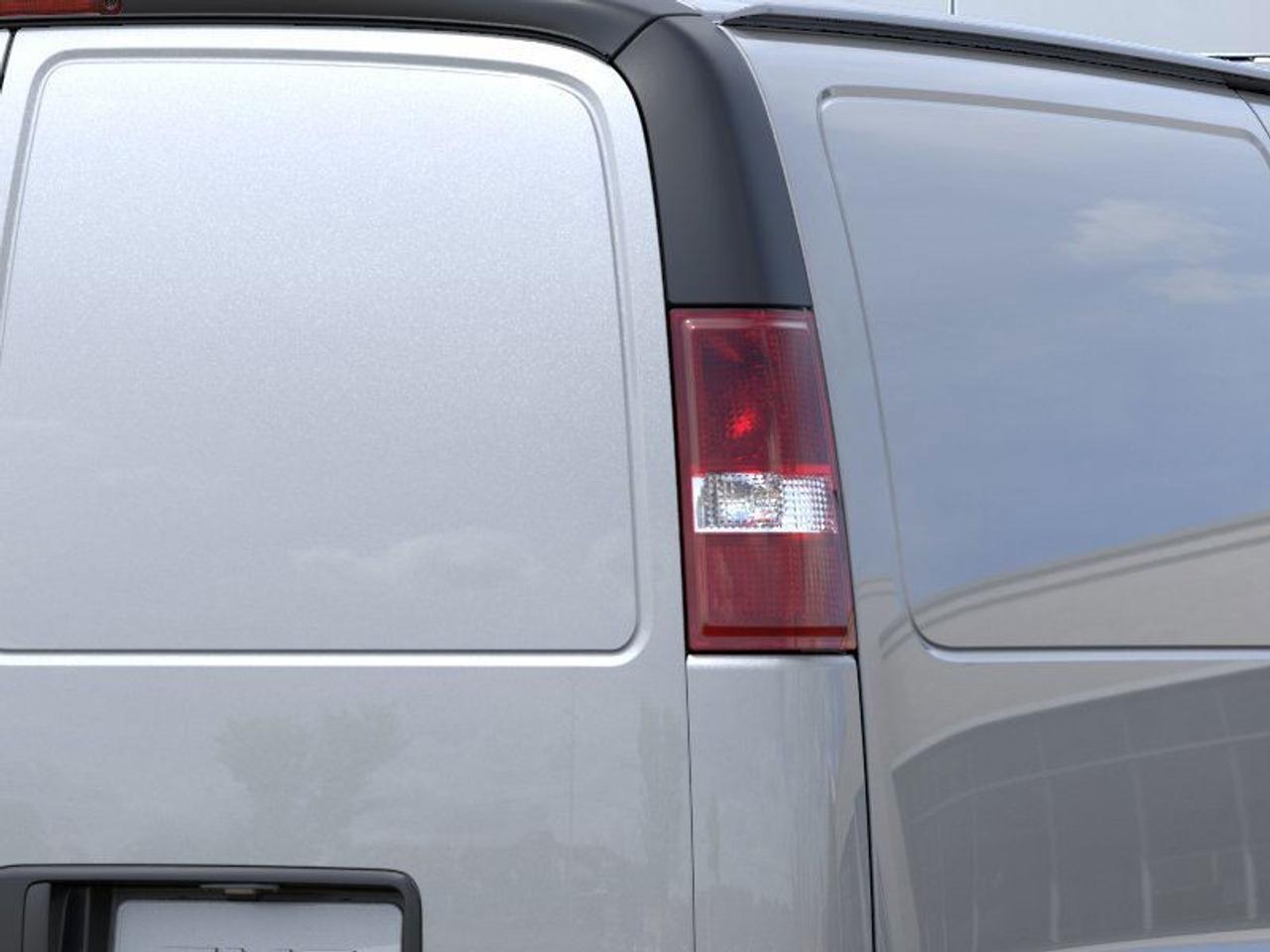 2026 GMC Savana Cargo Van 2500 Regular Wheelbase Rear-Wheel Drive Photo