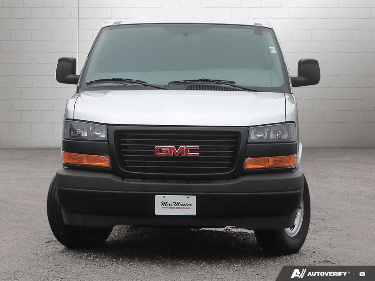 2026 GMC Savana Cargo Van 2500 Regular Wheelbase Rear-Wheel Drive Photo