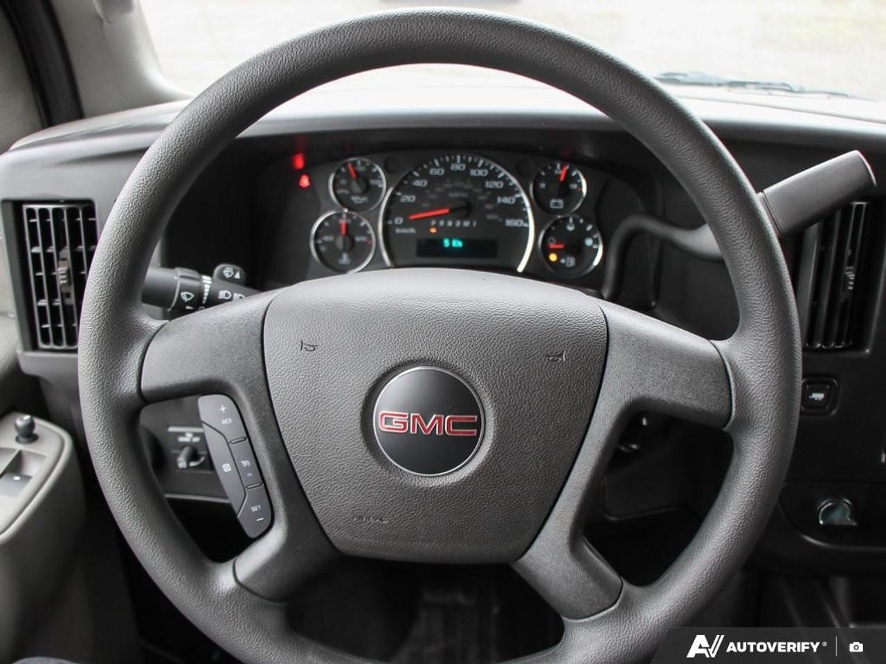 2026 GMC Savana Cargo Van 2500 Regular Wheelbase Rear-Wheel Drive Photo