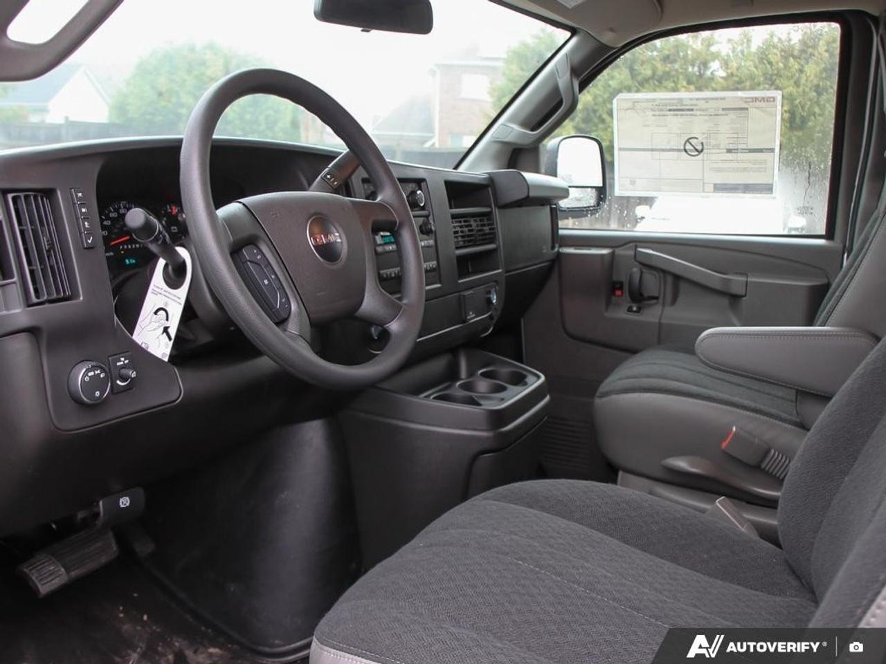 2026 GMC Savana Cargo Van 2500 Regular Wheelbase Rear-Wheel Drive Photo