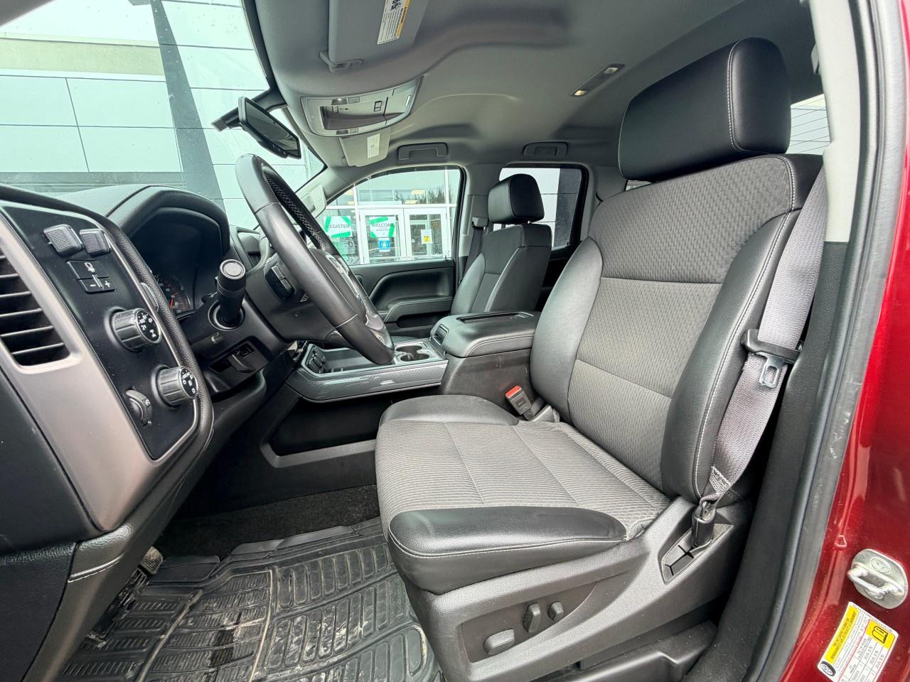 2016 GMC Sierra 1500 4WD DOUBLE CAB STANDARD BOX SLE Photo