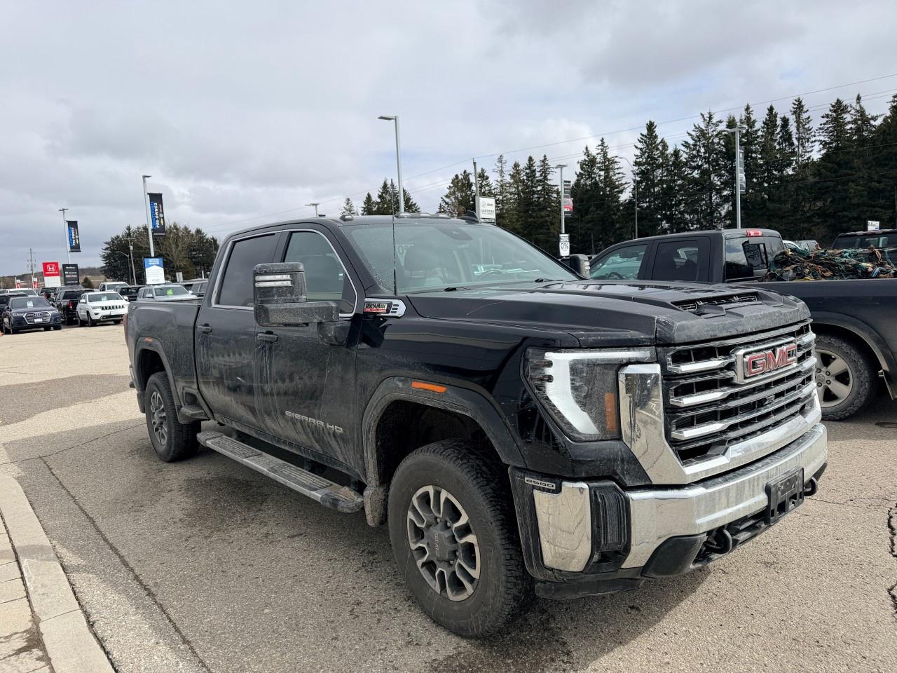 2024 GMC SIERRA 2500HD 4WD Crew Cab Standard Box SLE Photo