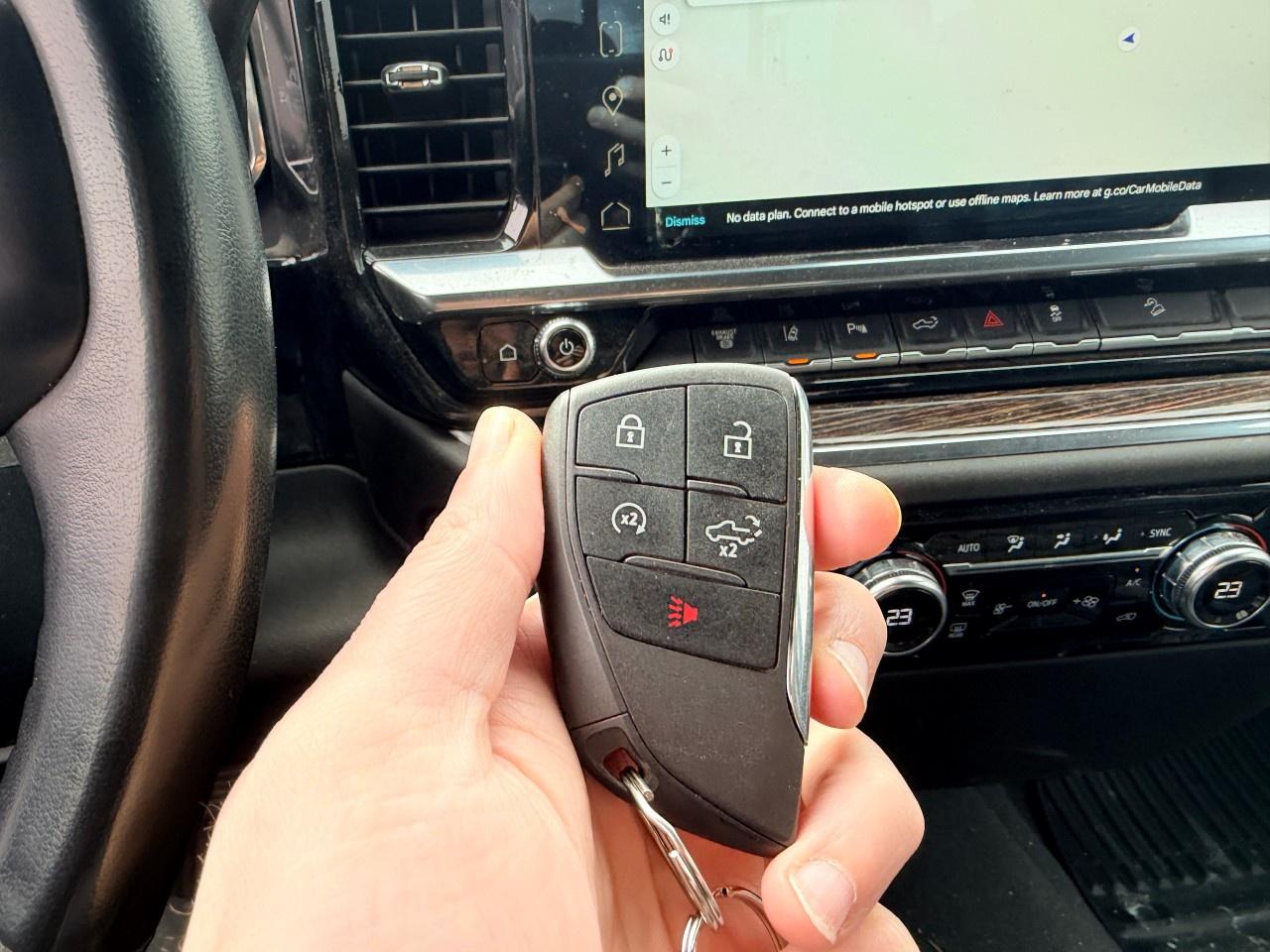 2024 GMC SIERRA 2500HD 4WD Crew Cab Standard Box SLE Photo