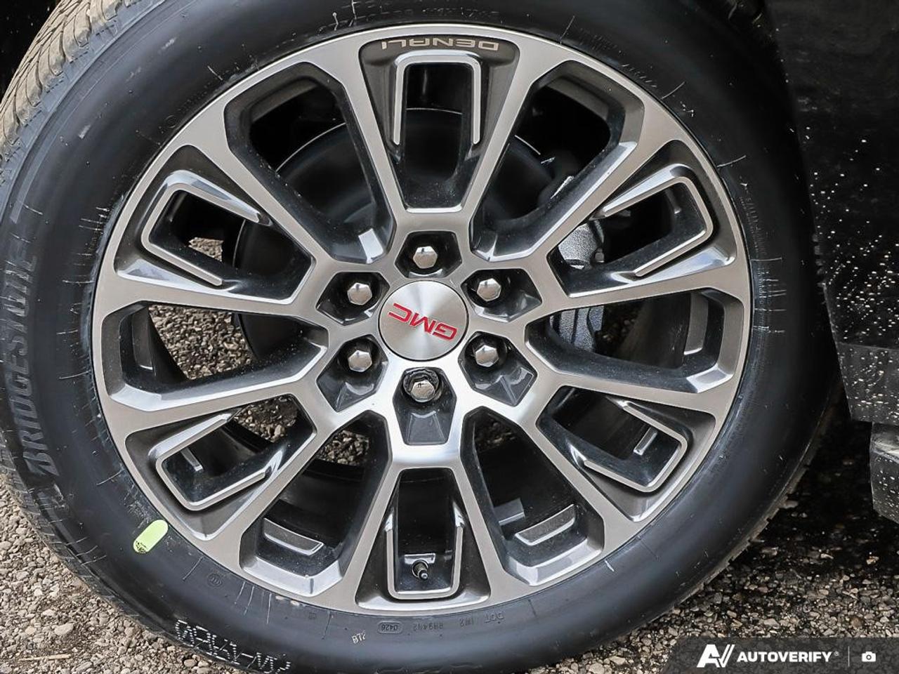 2026 GMC Yukon XL 4WD 4DR DENALI Photo