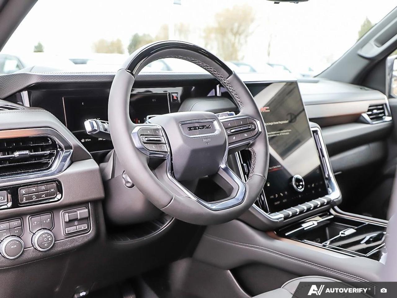 2026 GMC Yukon XL 4WD 4DR DENALI Photo