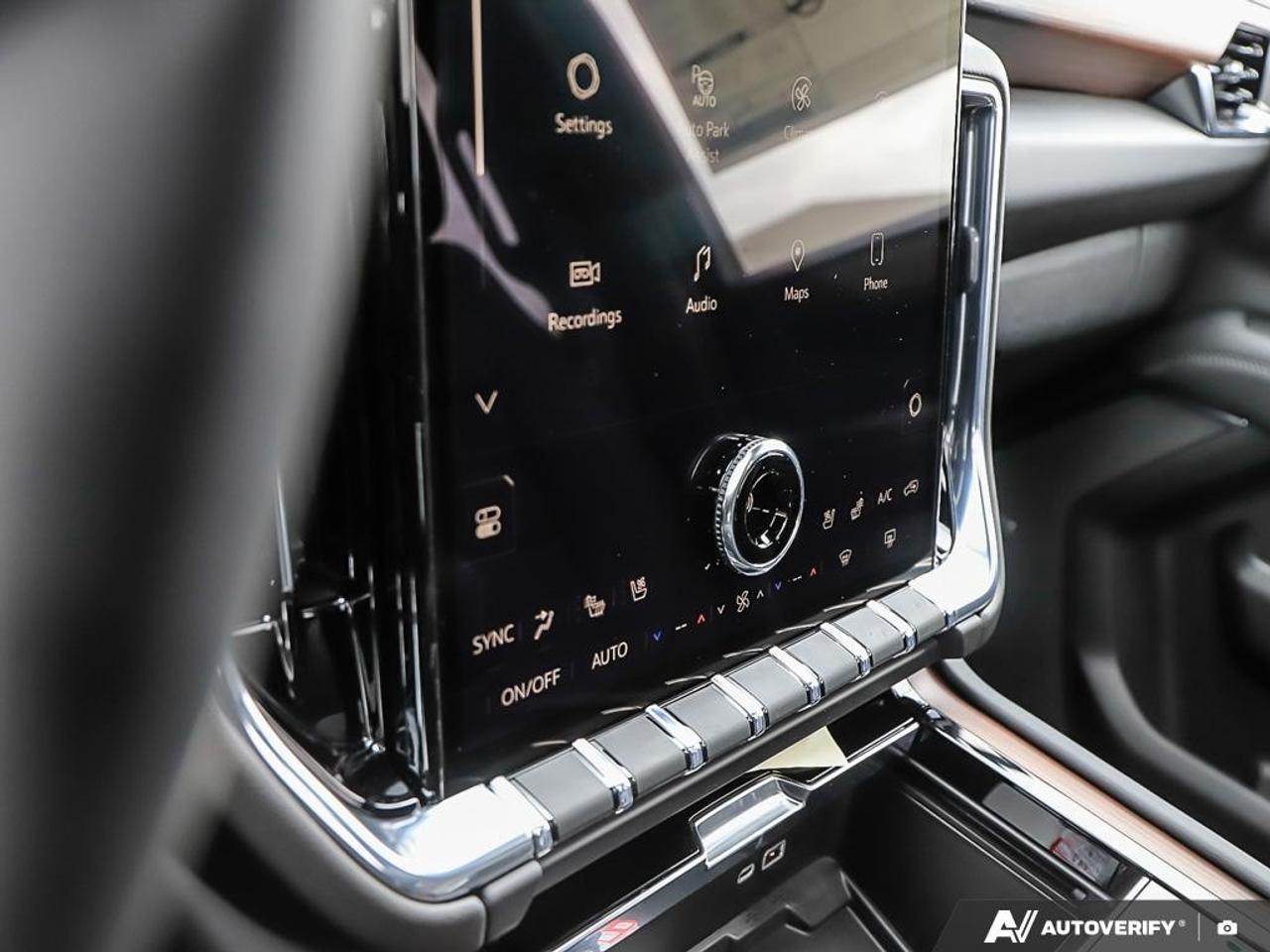 2026 GMC Yukon XL 4WD 4DR DENALI Photo