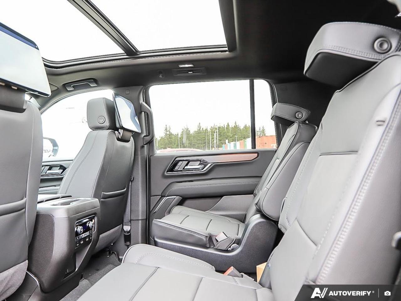 2026 GMC Yukon XL 4WD 4DR DENALI Photo