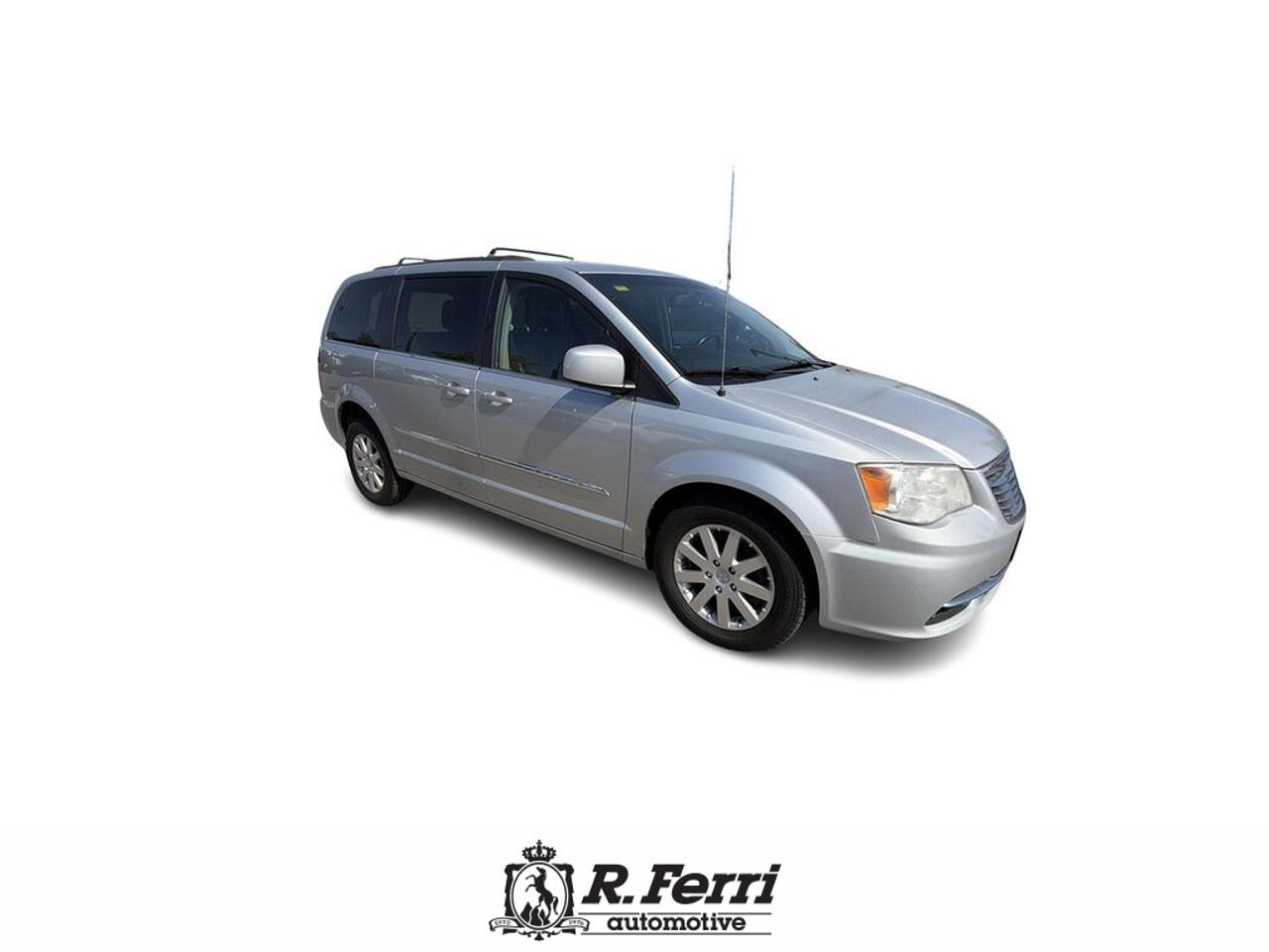 2012 Chrysler Town & Country  Photo