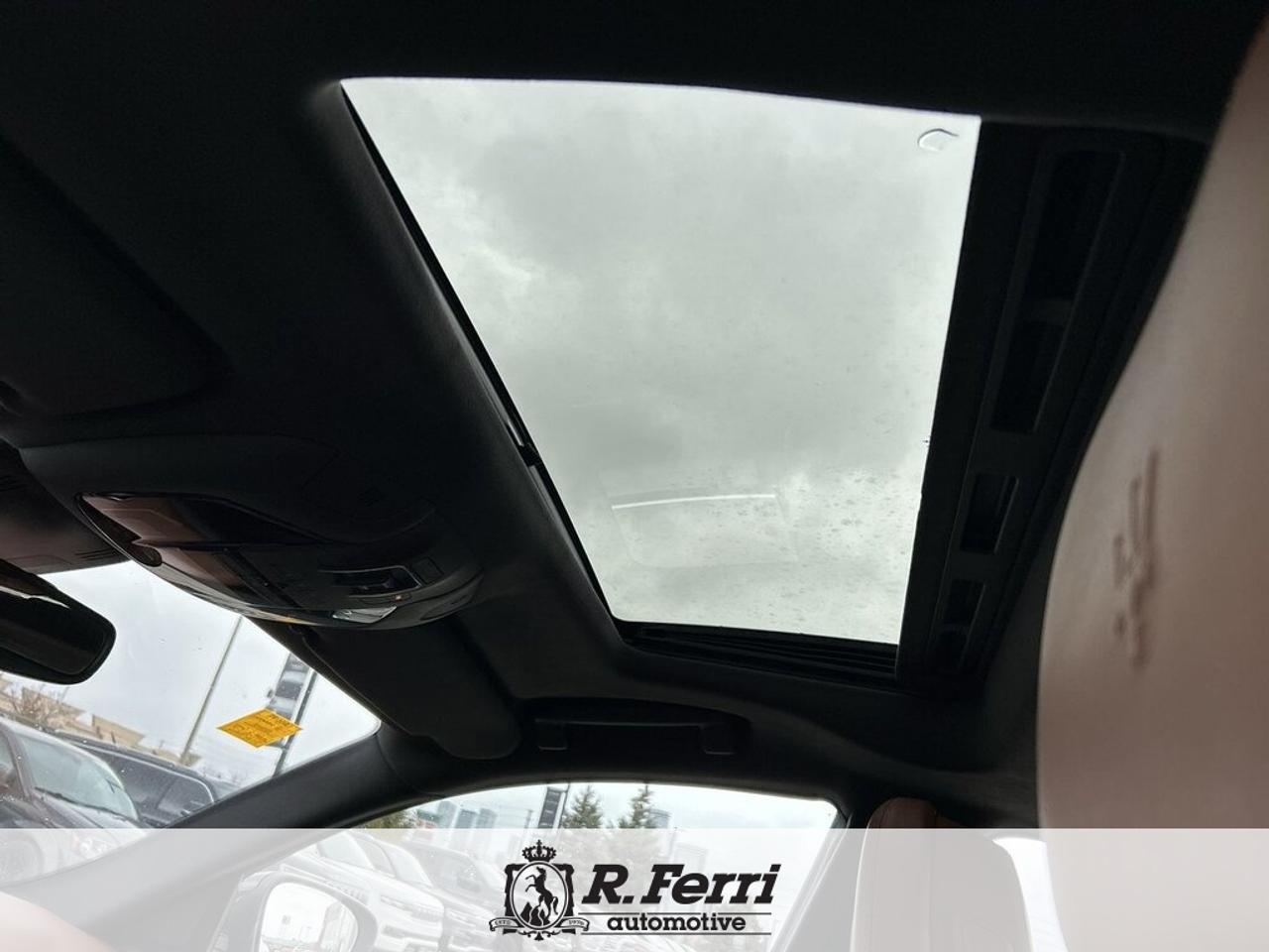 2018 Maserati Ghibli  Photo