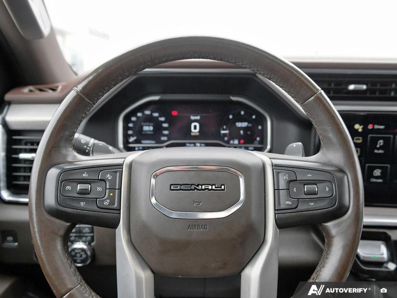 2023 GMC Sierra 1500 Crew Cab Standard Box 4-Wheel Drive Denali Photo