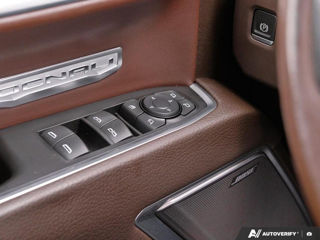 2023 GMC Sierra 1500 Crew Cab Standard Box 4-Wheel Drive Denali Photo