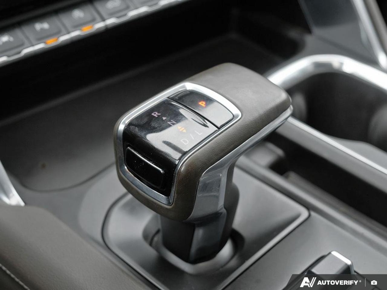 2023 GMC Sierra 1500 Crew Cab Standard Box 4-Wheel Drive Denali Photo