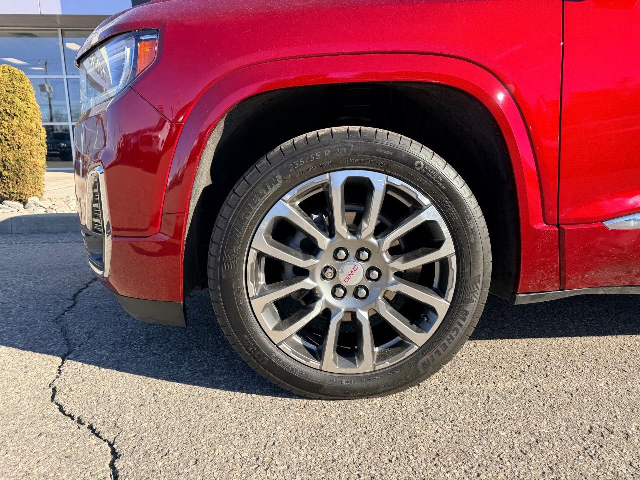 2022 GMC Acadia AWD DENALI Photo