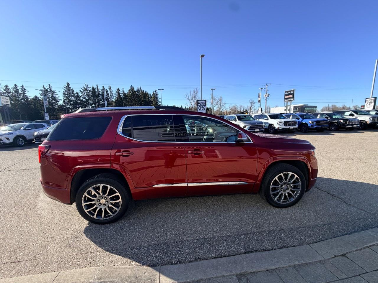 2022 GMC Acadia AWD DENALI Photo