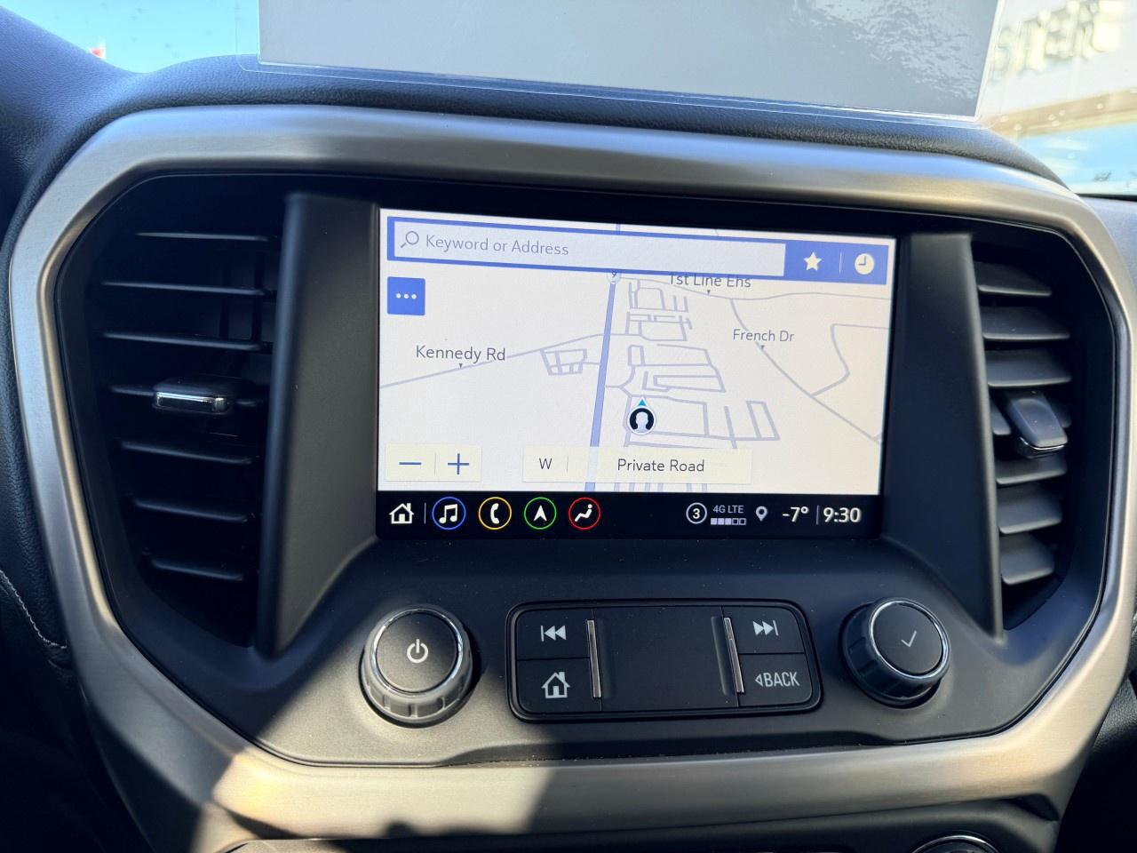 2022 GMC Acadia AWD DENALI Photo