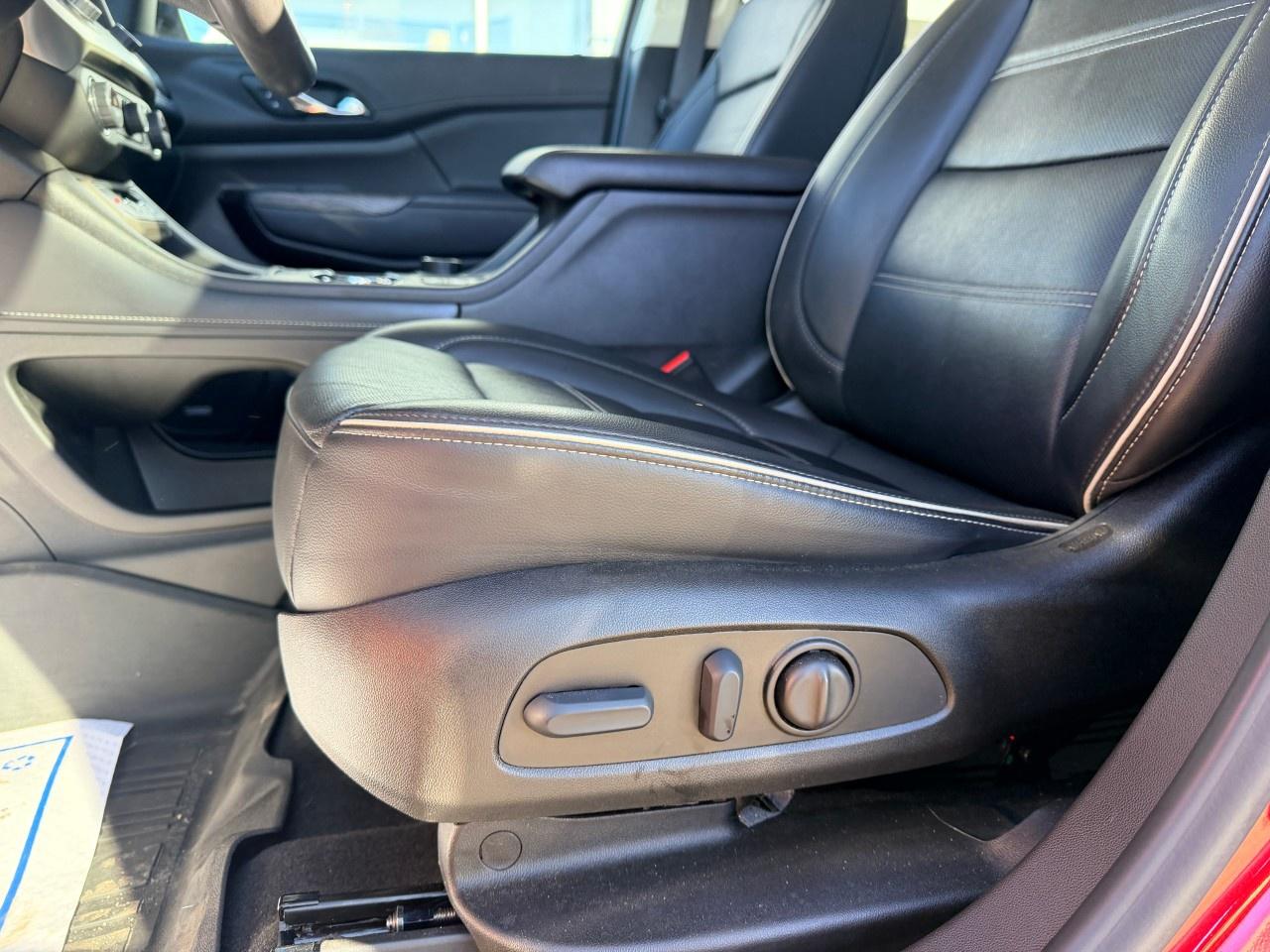 2022 GMC Acadia AWD DENALI Photo