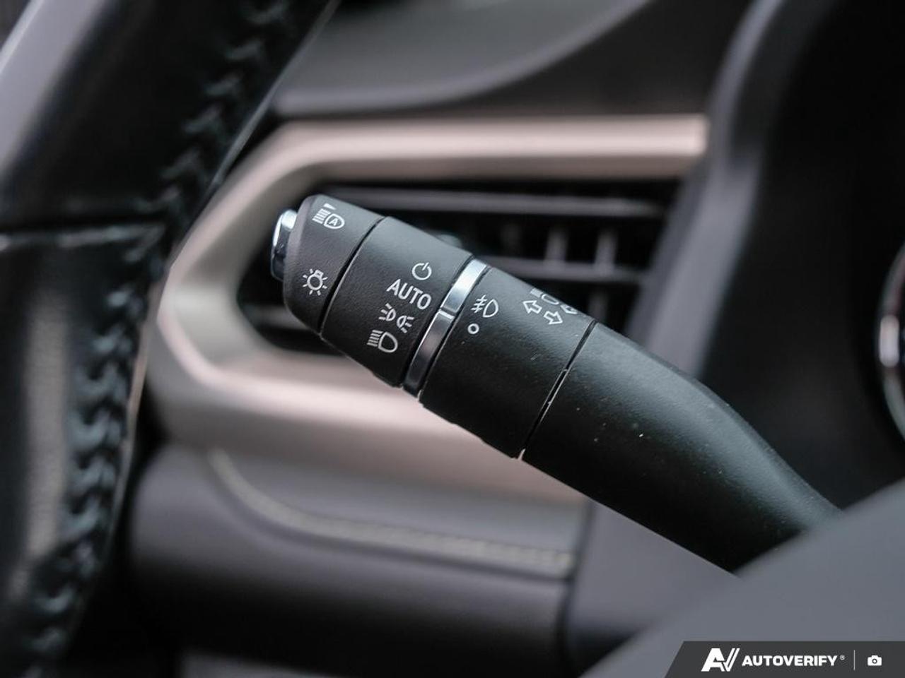 2022 GMC Acadia AWD DENALI Photo
