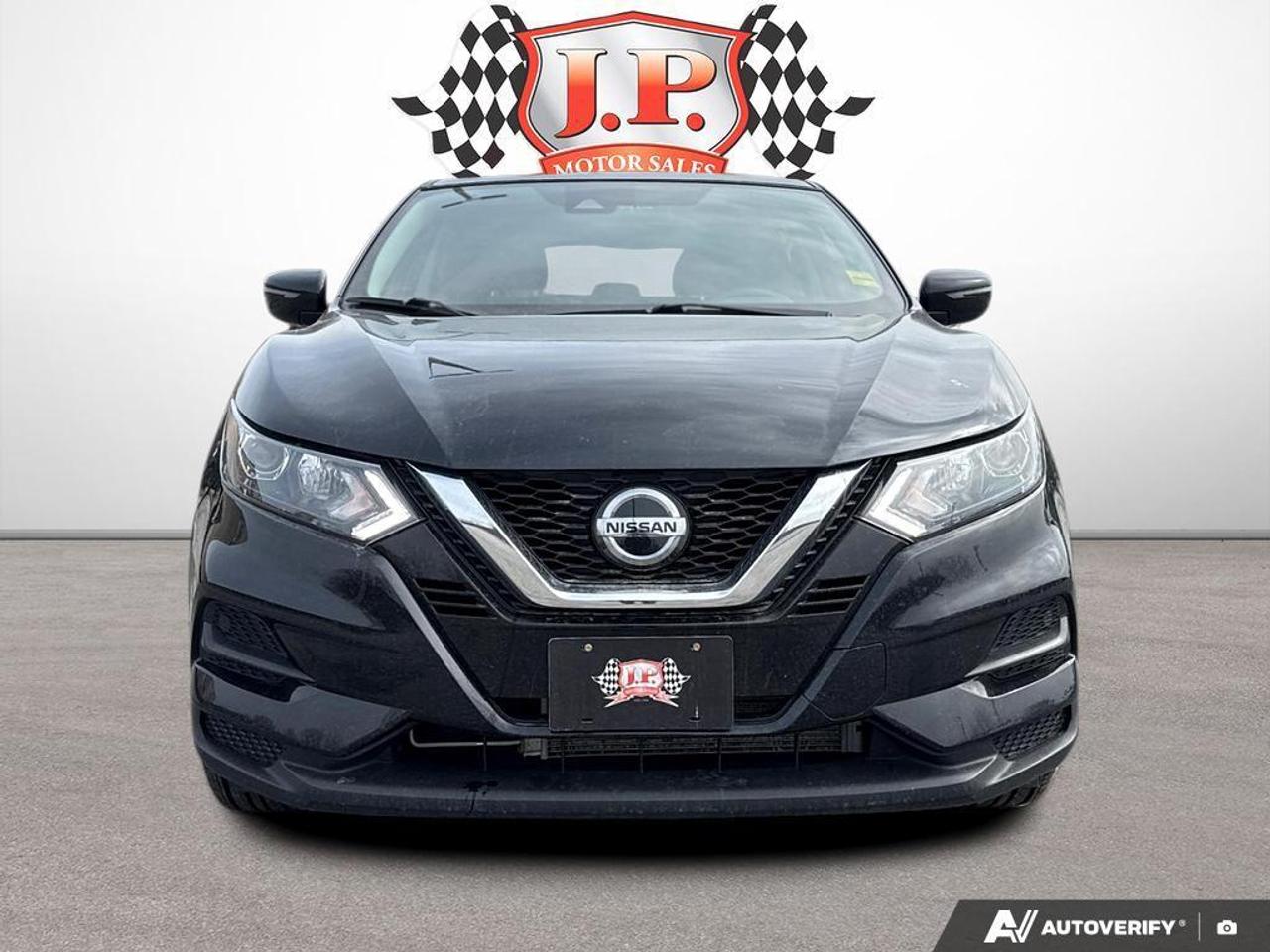 2022 Nissan Qashqai S BACKUP CAM   HEATED SEATS   LANE ASSIST   SIRIUS Photo